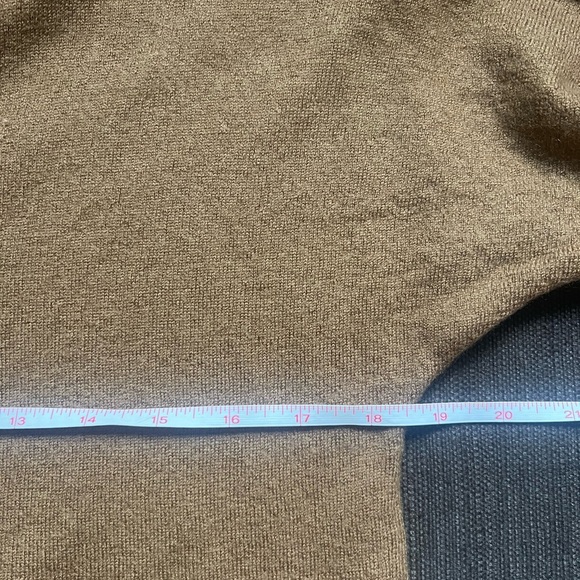 Talbots PURE MERINO WOOL Brown Turtleneck Tunic Sweater Size Medium Petite - Picture 5 of 7